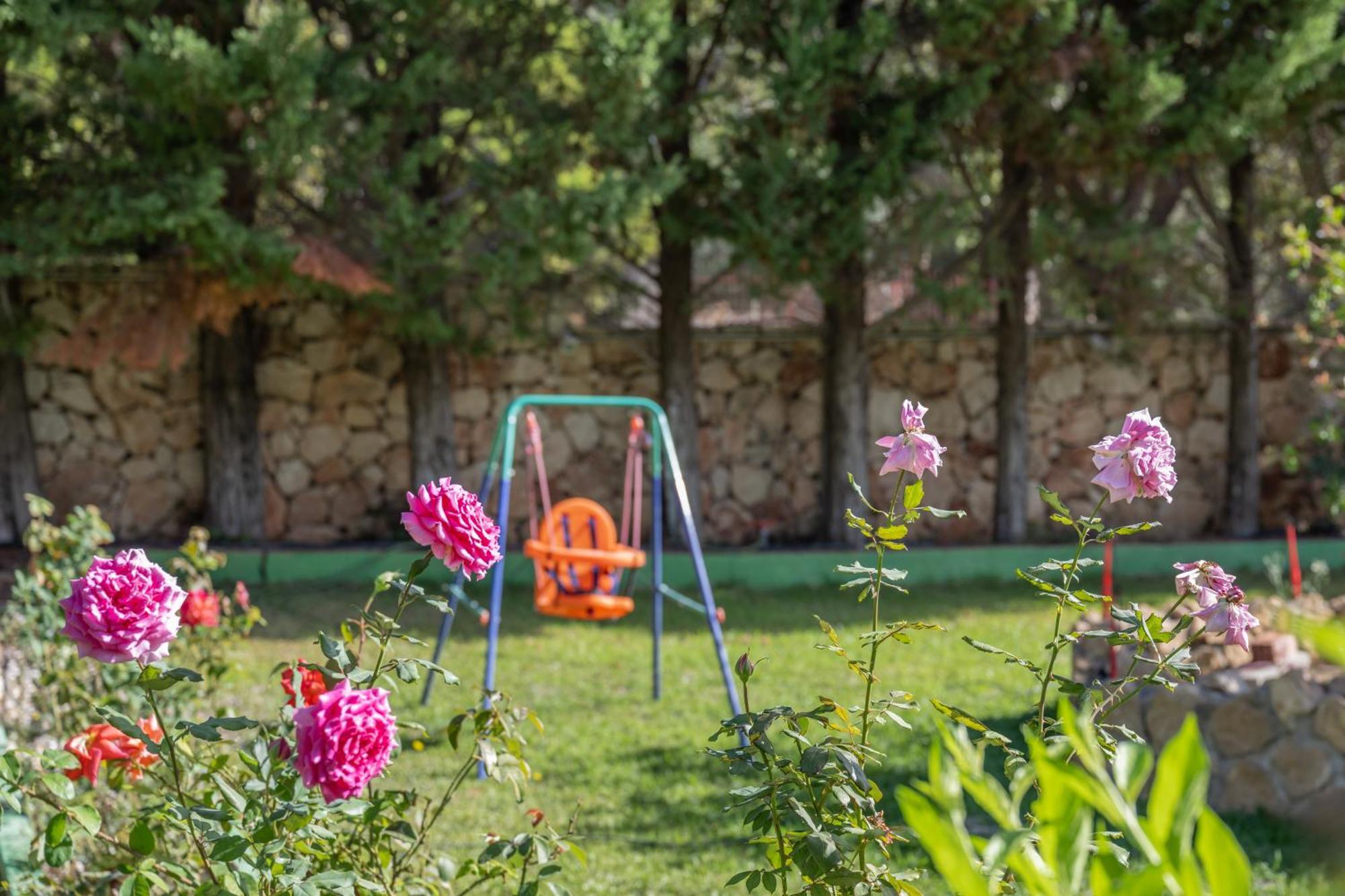 סבורונטה Vista Verde Studios & Apartments מראה חיצוני תמונה